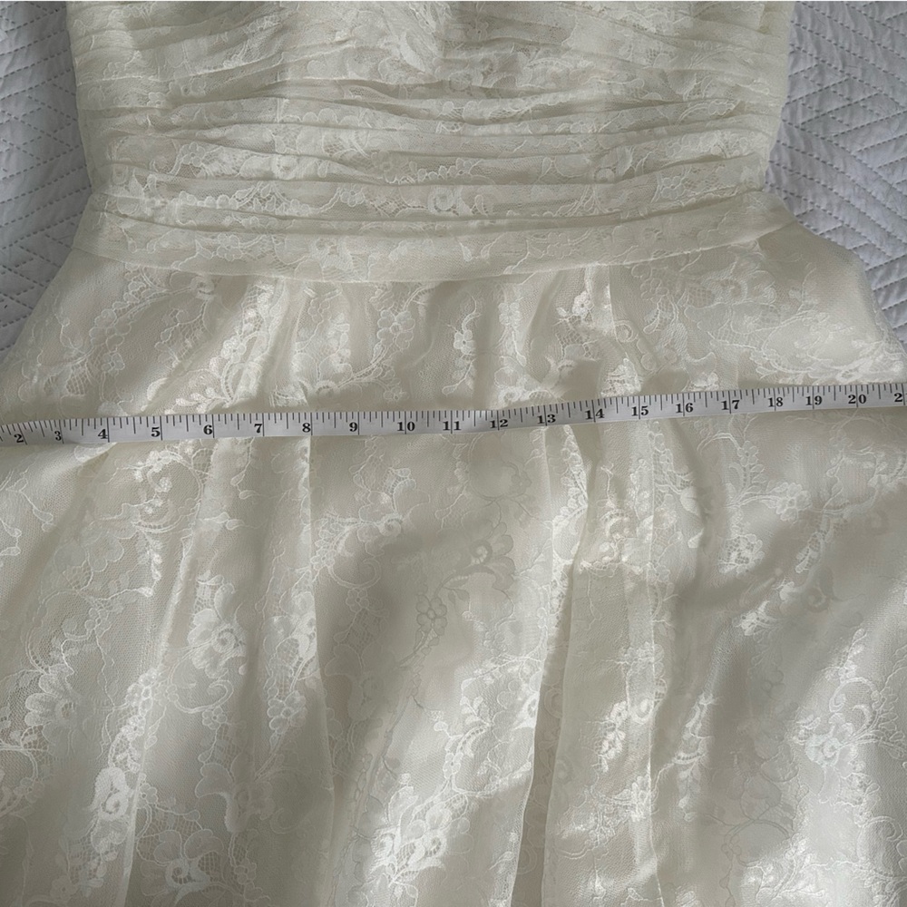 Davids Bridal Galina Wedding Dress - knee length. - Picture 5 of 10